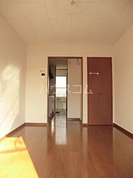 グランデュール八千代台 101 1階ワンルームのリビング/ダイニング