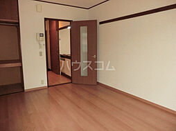 御塚山ハイツＢ棟 203 2階1Kのリビング/ダイニング