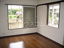 コアハイム八千代 202 2階2DKのリビング/ダイニング