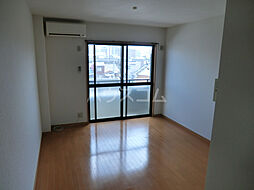 アベニール佃 301 3階1Kのリビング/ダイニング