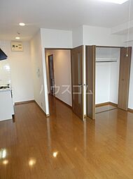 フクシン21 302 3階ワンルームのリビング/ダイニング