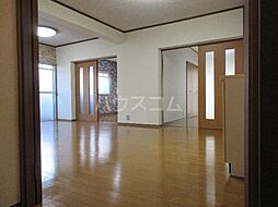 池洞マンション北棟 B101 1階3LDKのリビング/ダイニング