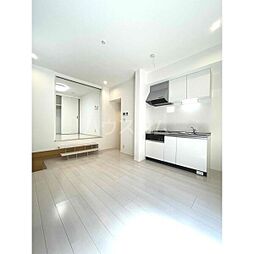 ミレニア栄生 102 1階1LDKのリビング/ダイニング