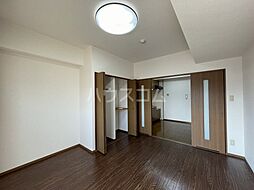 名古屋市営名城線 平安通駅 徒歩6分の賃貸マンション 7階1DKのリビング/ダイニング