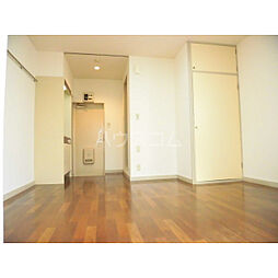 多摩都市モノレール 多摩動物公園駅 徒歩9分の賃貸アパート 2階ワンルームのリビング/ダイニング