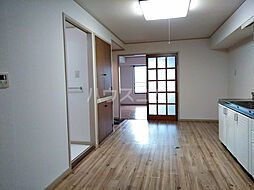 サンホーム愛宕 401 4階3LDKのリビング/ダイニング