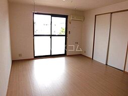 ロイヤルコリーヌＢ 1階2LDKのリビング/ダイニング