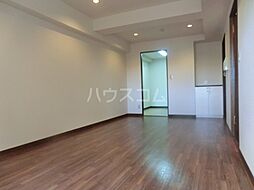 東京メトロ千代田線 綾瀬駅 徒歩13分の賃貸マンション 1階1LDKのリビング/ダイニング