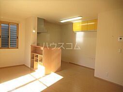 小田急小田原線 読売ランド前駅 徒歩8分の賃貸アパート 1階1LDKのリビング/ダイニング