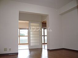 京王相模原線 京王稲田堤駅 徒歩9分の賃貸マンション 1階2LDKのリビング/ダイニング