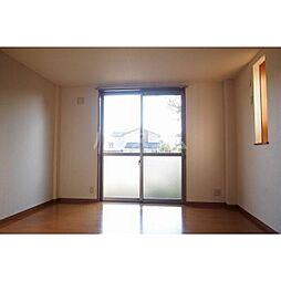 ファミール上町 5 1階2LDKのリビング/ダイニング