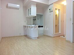 ルートヒルV 213 2階ワンルームのリビング/ダイニング