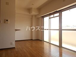 JR東海道本線 東刈谷駅 徒歩16分の賃貸マンション 4階2LDKのリビング/ダイニング