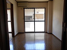 赤尾ハイツ正観寺 101 1階2DKのリビング/ダイニング