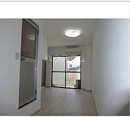 グランヴェールハル 3階ワンルームのリビング/ダイニング