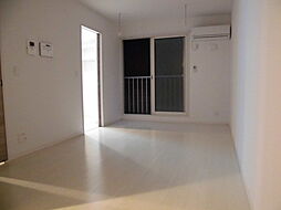 メルヴェーユ 102 1階1Kのリビング/ダイニング