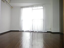 名古屋市営名港線 六番町駅 徒歩6分の賃貸マンション 3階1Kのリビング/ダイニング