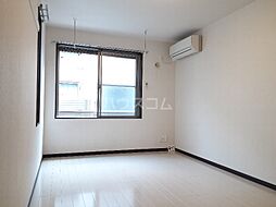 東京メトロ千代田線 綾瀬駅 徒歩5分の賃貸アパート 2階1Kのリビング/ダイニング