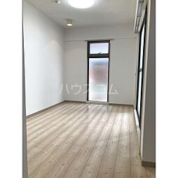 ＲＸ神宮前 105 1階ワンルームのリビング/ダイニング