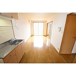 ニューアーバン　Ａ 2階2LDKのリビング/ダイニング