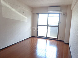 ヴェルドミール 103 1階1Kのリビング/ダイニング