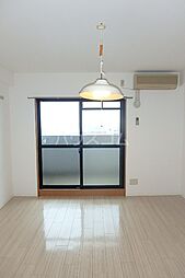 名古屋市営名城線 黒川駅 徒歩2分の賃貸マンション 3階ワンルームのリビング/ダイニング