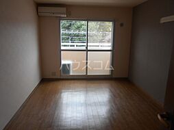 コモド嵯峨 205 2階1Kのリビング/ダイニング