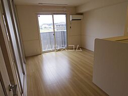 グランドゥールレジデンス 202 2階2LDKのリビング/ダイニング