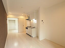 名鉄瀬戸線 尼ケ坂駅 徒歩6分の賃貸アパート 2階1LDKのリビング/ダイニング