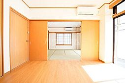 山手アーバンハウス 102 1階3DKのリビング/ダイニング