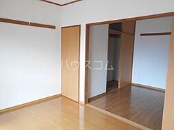 ブロードマンション 103 1階3DKのリビング/ダイニング