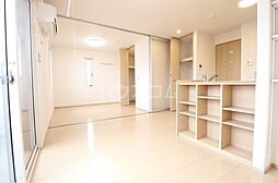 グランシャリオII 2階1LDKのリビング/ダイニング