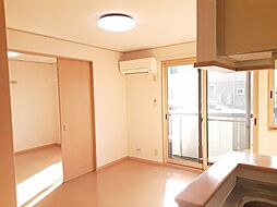 メゾングレース　Ｅ 1階2LDKのリビング/ダイニング