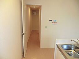 モンターニュ 102 1階1LDKのリビング/ダイニング