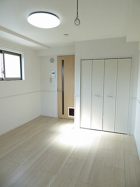 ニューグラストップII 4階 | 東京都八王子市松木 賃貸マンション 外観