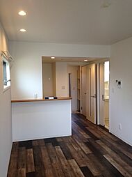 Ｐａｔｒｉａ高畑 102 1階1LDKのリビング/ダイニング