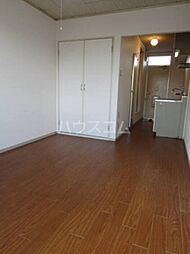 パスウェイシンコー　I 108 1階1Kのリビング/ダイニング