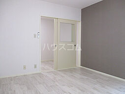 プラザドゥオスカー 106 1階1DKのリビング/ダイニング