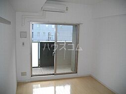 グリーンシティＨＴ 702 7階1Kのリビング/ダイニング