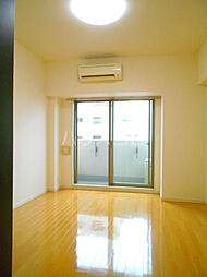 JR京浜東北・根岸線 川口駅 徒歩12分の賃貸マンション 10階1Kのリビング/ダイニング