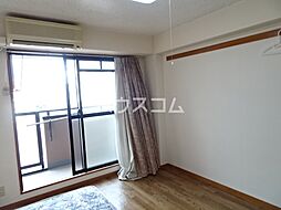 グランド月見 101 1階1Kのリビング/ダイニング