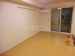 ウヴェルテュール 202 2階1LDKのリビング/ダイニング