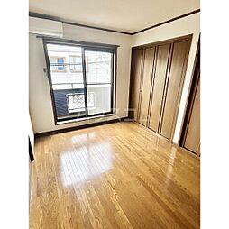 カロンルーナ 202 2階2DKのリビング/ダイニング