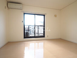 ユリシス 2階1Kのリビング/ダイニング