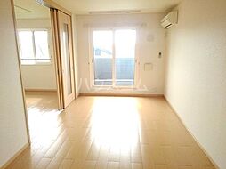 ＬＩＥＮ　II 203 2階2LDKのリビング/ダイニング