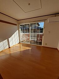 湘南新宿ライン高海 井野駅 徒歩35分の賃貸アパート 1階2DKのリビング/ダイニング