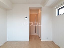 ブッシュ　クローバー　VII 201 2階1Kのリビング/ダイニング