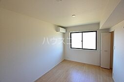 パッシィオーネＴ 101 1階1LDKのリビング/ダイニング