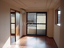 サンタガーデン 303 3階1LDKのリビング/ダイニング