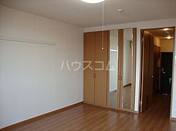 JR上越線 井野駅 徒歩27分の賃貸アパート 2階1Kのリビング/ダイニング